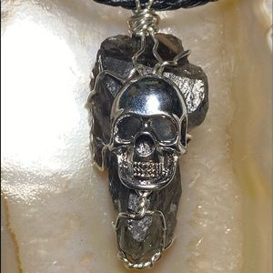 Smokey quartz silver wired skull leather necklace